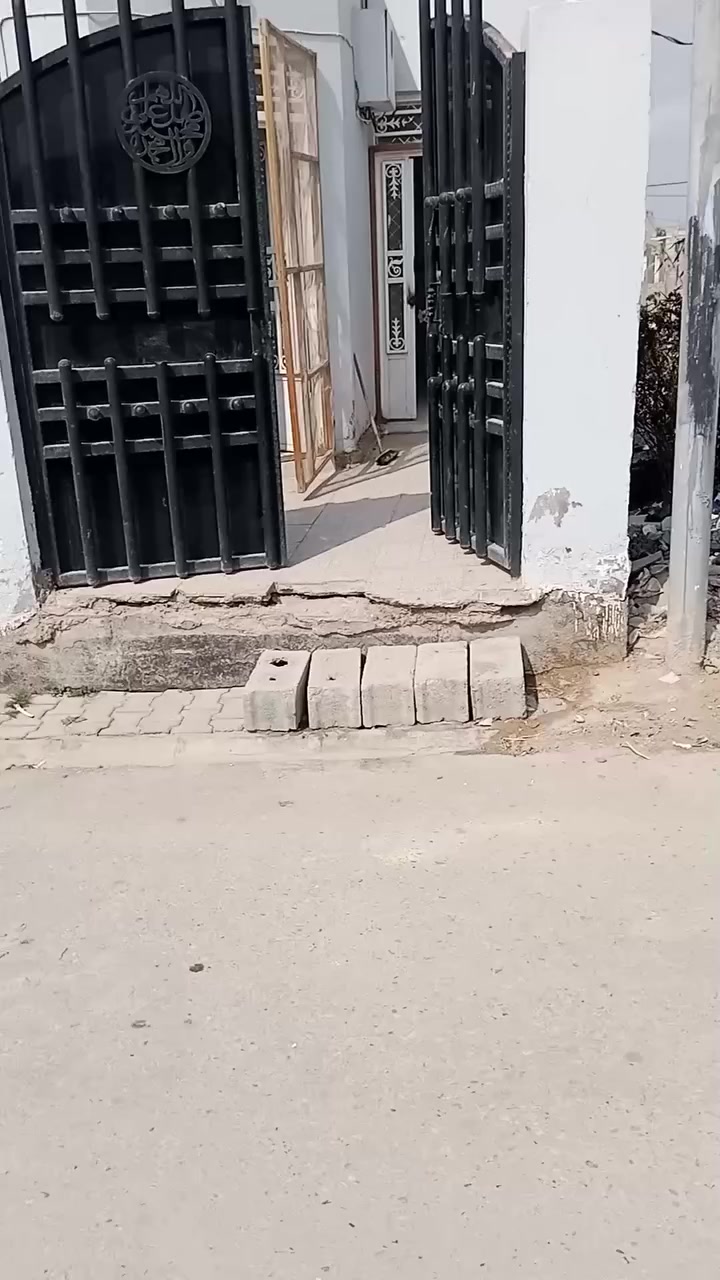 بيت مساحه 100م كامل خدمات في حي الامين الثاني في شارع الفؤادين


**إذا كنت صاحب هذا الإعلان وتريد حذفه لأي سبب، رجاءا أرسل رسالة إلى الدعم الفني**