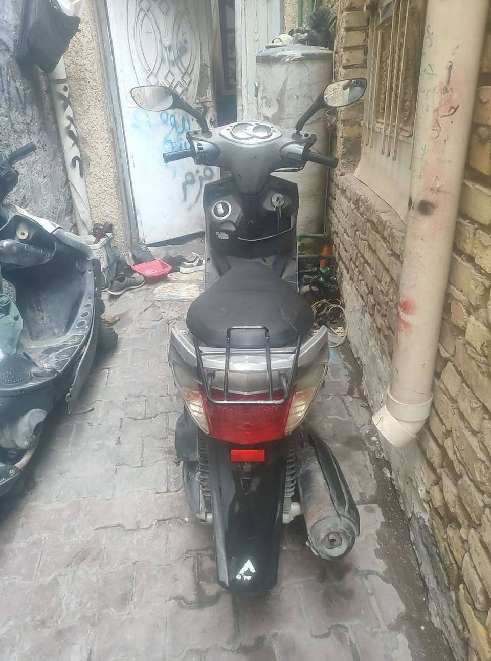 سلام عليكم سكنس فحل قبق نفخ للبيع لدراجه ممفتوحه وخير من الله كلشي شغال نكره سلف رايده 800  بيه مجال حك جيه مكاني بغداد ***********
