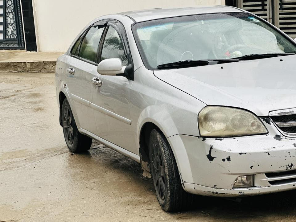 اوبترا 2009
قطع تبديل 3 بدون صبغ 
كير اوتو كير ومحرك شرط 
شرط التحويل 
سعر 76 وبيها مجال
***********
***********
