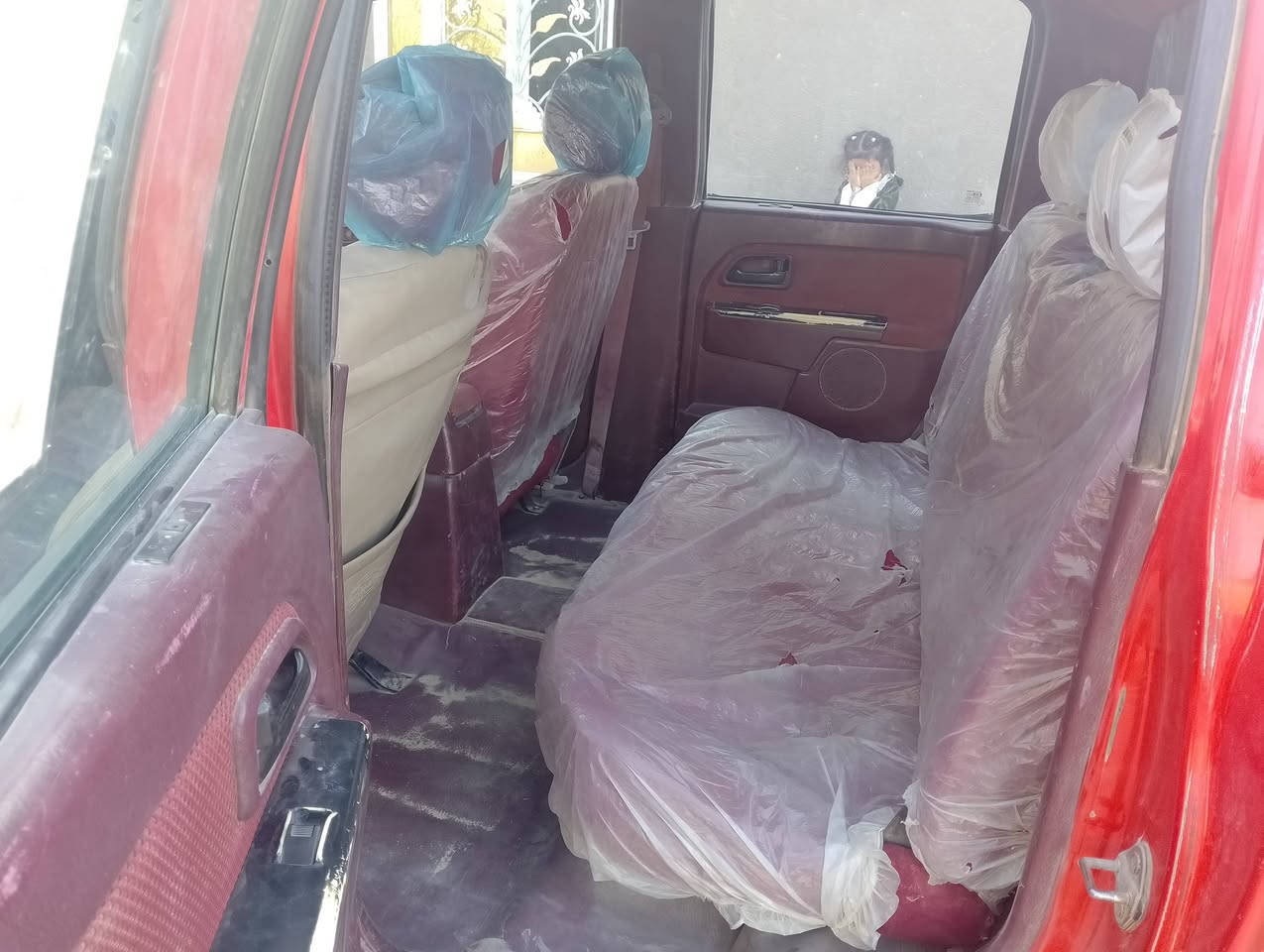 السلام عليكم
سياره كنوه للبيع وجه الفلاونزه
الموديل 2013
مكينه قبل 20يوم شادها
تبريد كهربائيات كلها شغاله مكفوله سياره كفاله عامه عده طعجات شويه بلباب مال بدي بس بس باب 
سنويه2029مصفره رقم مثنى سياره جاهزه
السعر 52وبيها مجال مكانه الرميثه ***********
