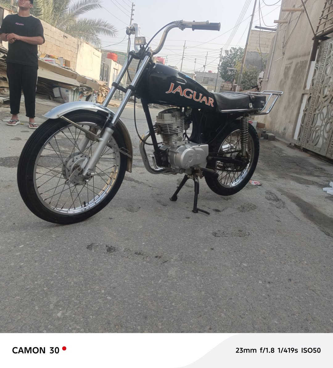 شباب دراجه البيع دراجه نكره هندر بكاني بصره كرمت علي سعر 450 وبيه مجال حك جيه رقم ***********
