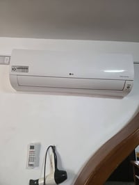 سبالت عدد 2 LG  واحد طن ونصف والثاني ثنين طن انفيرتر تحكم امبير مداخلا...