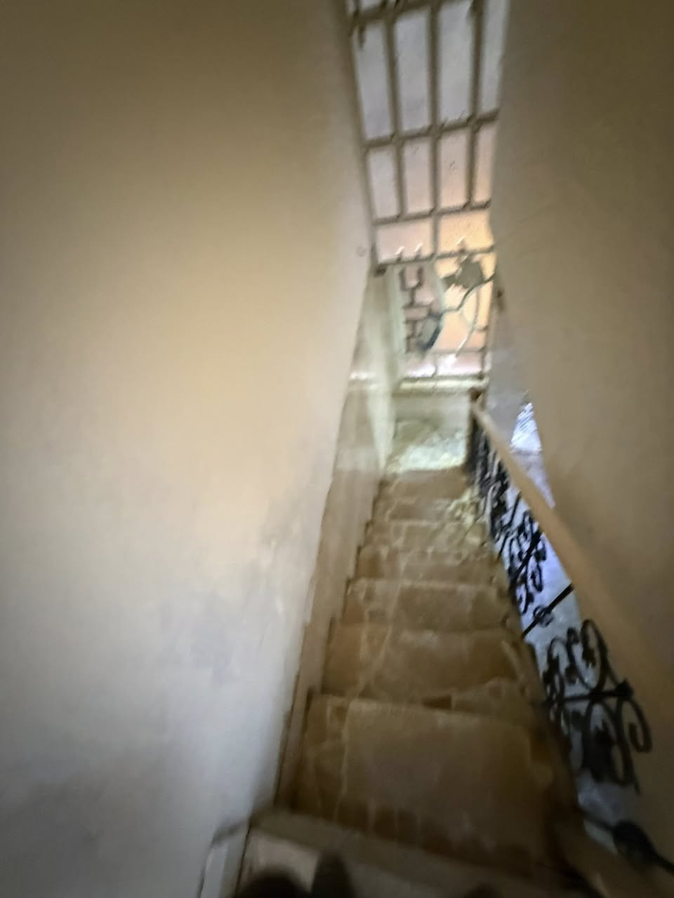 مشتمل للايجار
2 غرف نوم وصاله ومطبخ وخدمات /

ايجاره 850 الف

📍الاعظميه شارع التربيه يم مدرسه المهج 

الاستفسار / 

***********
