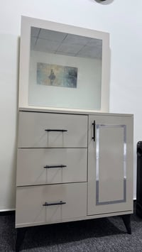 النجف الاشرف • غرفة نوم 5 قطع • قليل الاستخدام