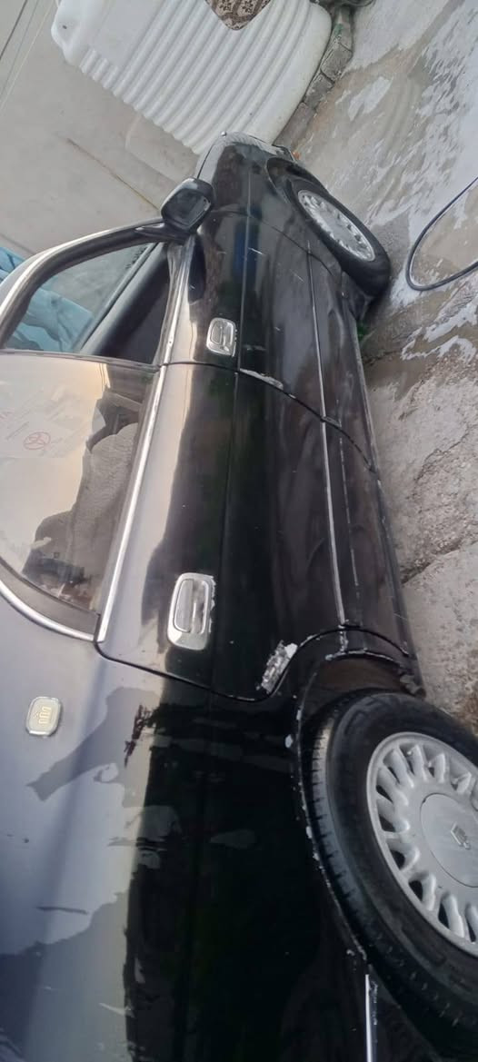 سلام عليكم بطه كراون موديل 91 البيع سياره حداديه خير من الله داخل شايل روحه كير مكفول مكينه بيه صوت بكن سياره مكفوله من الكص وظربه ونقل جثه رقم بغداد نكليزي تحويل ثاني يوم سعر 35بي مجال *********** عنوان بغداد تقاطع
