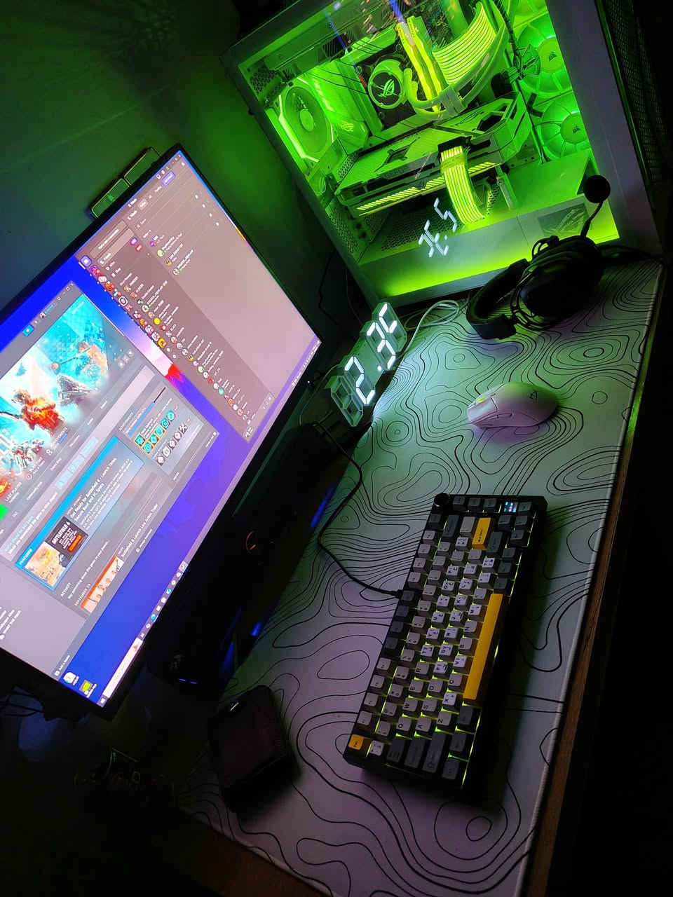 تجميعة PC ثيم ابيض ASUS ROG STRIX 
GPU :: RTX 3080 ASUS ROG STRIX OC WHITE⚪

CPU :: INTEL CORE I5 13600KF BOX

M.B :: B660 ASUS ROG STRIX A GAMING WIFI DDR5 WHITE⚪

RAM :: T.FORCE DELTA 32GB 6000 RGB WHITE⚪

PSU ::  CORSAIR RM850X GOLD FM

SSd::  M. 2 NVME 1TB Predator  G7000 Gen 4
COOLER :: ASUS ROG STRIX LC II 360 ARGB WHITE⚪

CASE :: CORSAIR 5000D AIR FLOW AF FAN WHITE⚪

FAN :: LIAN LI SL 120 V2 WHITE

ACC :: LIAN LI STREMER PLUS M.B :: GPU
شاشة شاومي 2k 180 hz 
ماوس هايبر اكس + كيبورد ajazz
سبيكر مسطره
UPS High Power 3000 va
السعر 
2.500.000
مليونيين و500الف


**إذا كنت صاحب هذا الإعلان وتريد حذفه لأي سبب، رجاءا أرسل رسالة إلى الدعم الفني**