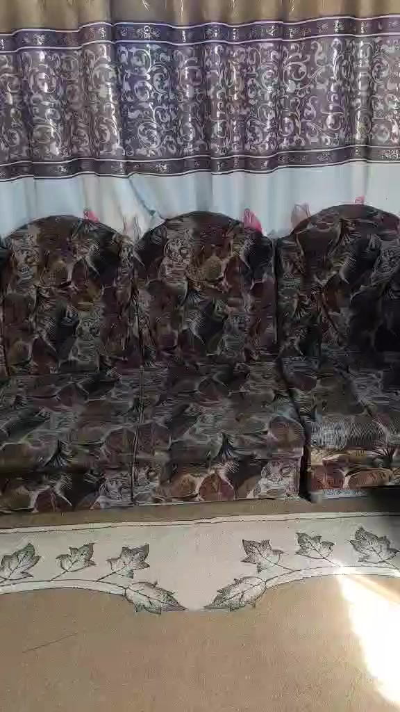 للبيع ديوان مستعمل وبسعر مناسب جدا


**إذا كنت صاحب هذا الإعلان وتريد حذفه لأي سبب، رجاءا أرسل رسالة إلى الدعم الفني**