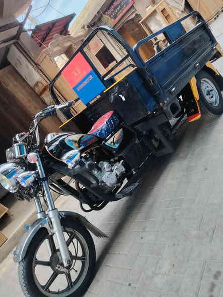 سلام عليكم ستوته جمره باب اول أوراق اصولي اكاتبك وي الوكيل مديل 2022 شاصيهه وركبتهه مكفولات كفالة عامه لا لحيم ولامعجون بيهه تخم تاير جوبلس كهربائيات كلهه جدد وشغاله دبلات شغاله نكره سلف ستوته فقط الحصيره داخل البدي مصبوغه حراري اثار جرد وصابغهه جماليه وشوفت عينك نضافتهه ستوته مال جنيان مامتعوبه ونضافتهه نفس البل صوره مكانهه بديوانيه خاص ماجاوب***********
