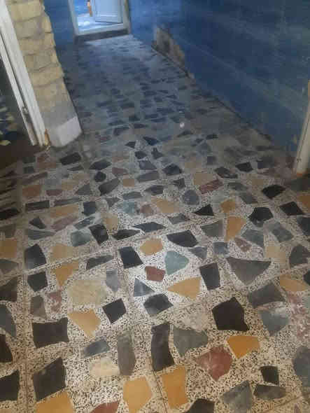 خلفة سيراميك وارضيات وبايات
الارضيات ٦ونص شرط ليزر 
متفرغ حاليا ***********
