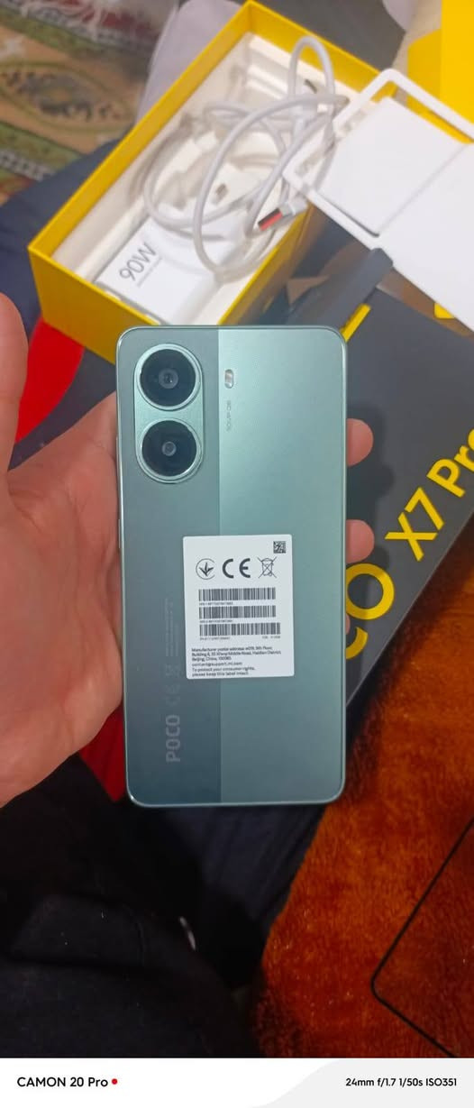 السلام عليكم
للبيع موبايل بوكو x7 برو  الذاكرة 528
السعر 365 وبيه مجال


**إذا كنت صاحب هذا الإعلان وتريد حذفه لأي سبب، رجاءا أرسل رسالة إلى الدعم الفني**