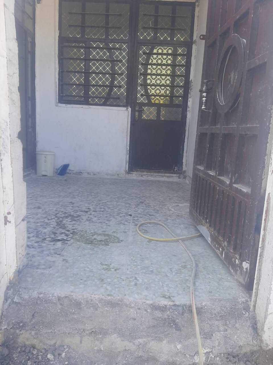 السلام عليكم الدار للبيع في ٧نيسان الزراعي مساحه ١١٥ البيت طابق واحد سعر ٨٥ للاستفسار الاتصال *********** مستعدون بناء تسليم مفتاح مكتب أرض الرافدين
