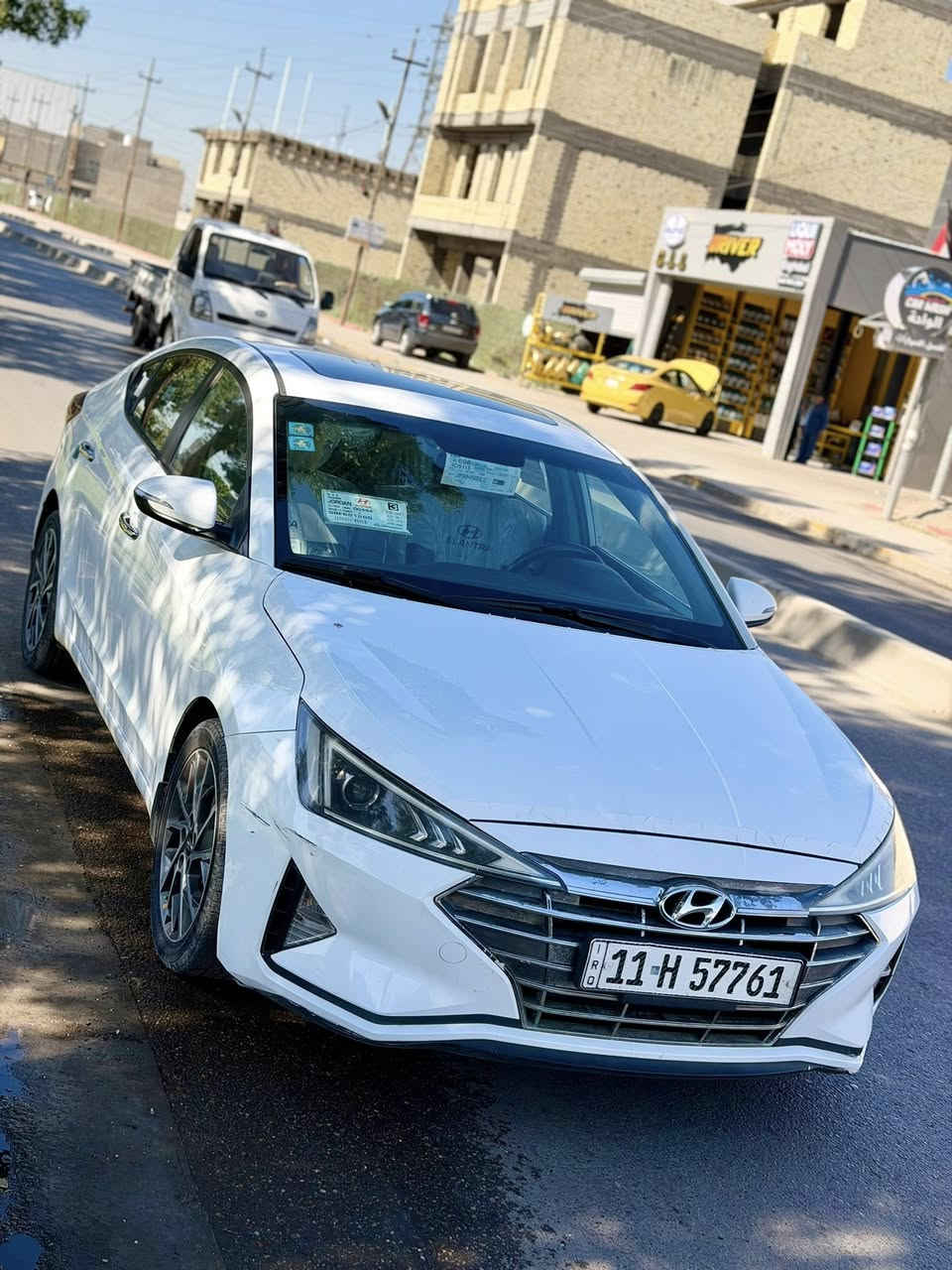 السلام عليكم الانتره  موديل 2020 ماشيه 100 الف بيهة شويه بل داير جاملغ الخلفي صبغ فقط فول مواصفات سعر 155 وبيهة مجال عنواني بغداد الوسفيه ***********
