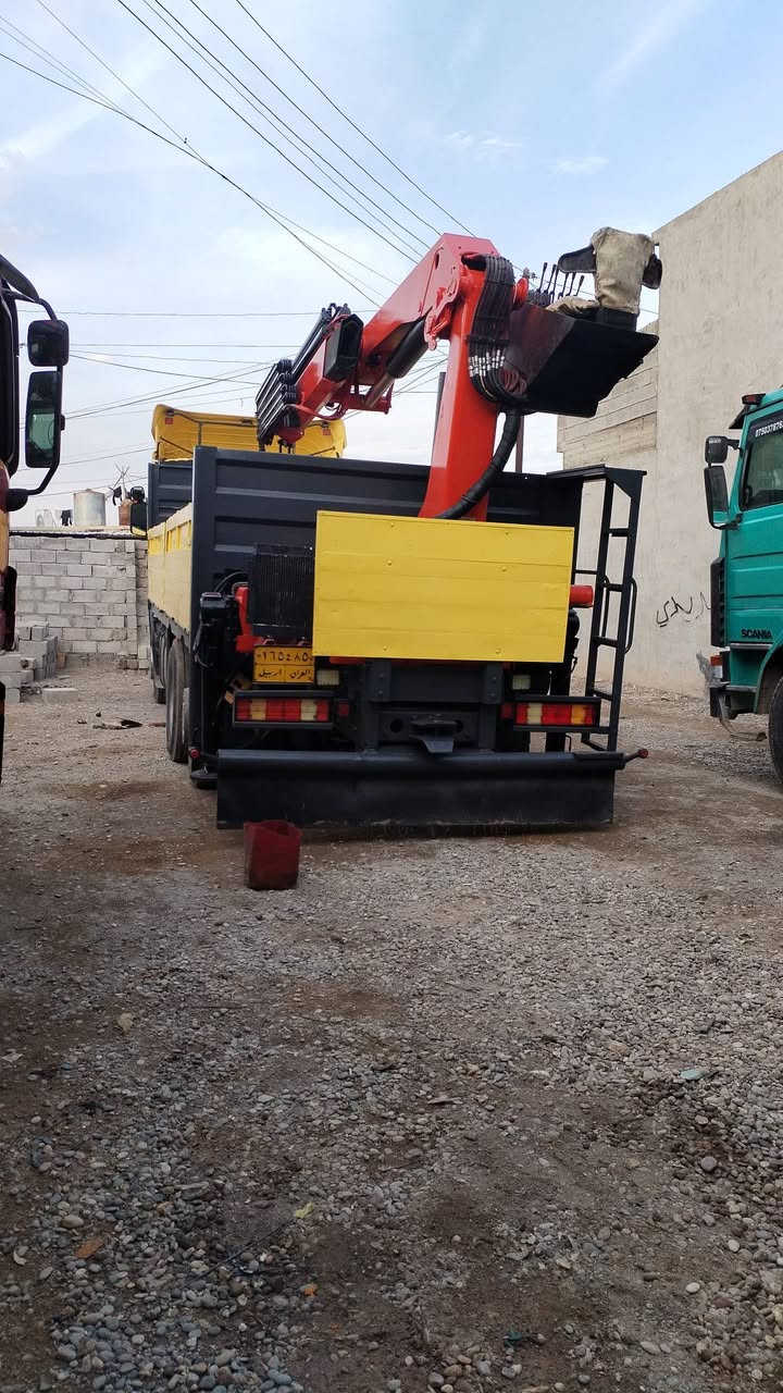 سلام عليكم سكنيا موديل 2004 شاصي طويل بلادي حجم الكرين17500/ الا فطر ولا كسر الستفسار رقم *********** /***********
