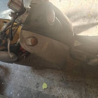 دراجة عبدالحليم • كربراتير يحتاج تنظيف • متروكة