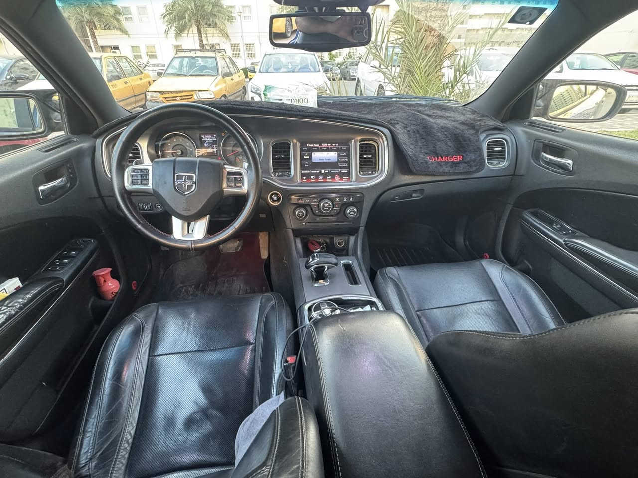 السلام عليكم جارجر موديل 2012 السياره فول الفول وبيع مستعجل كشنات حار بارد كلاصات حار بارد سترين كهربائي سكليتر كهربائي فتحه شاشه كبيره كير طياره السياره خير من الله السياره بسمي تحويل مباشر حادث جاملغ خلفي فقط وسونار ويه الصور السعر١٣٥ورقه  ‭  ٠٧٨٨ ١٧١ ٧٧٨٥‬ مكان السياره بغداد بسمايه
