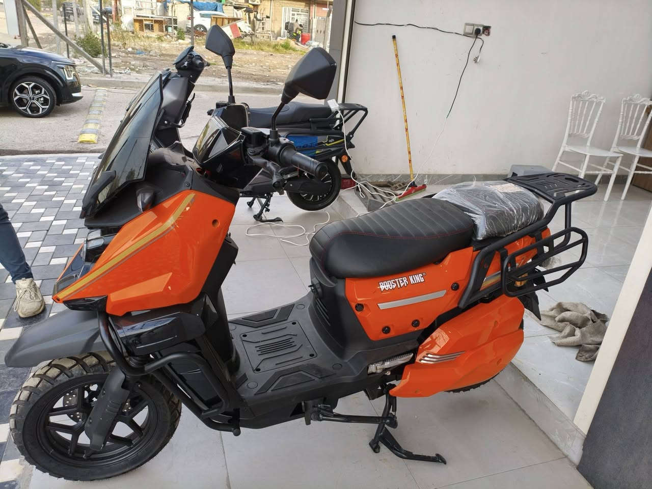 السلام عليكم دراجه شحن باجي سته بطاريات جديده صالي شهرين من شتريته وحتجيت للبيع ***********
