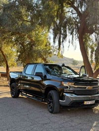 للبيع شوفرليت سلفرادو موديل 2021 رقم أربيل    فول مواصفات ماعده الفتحة...