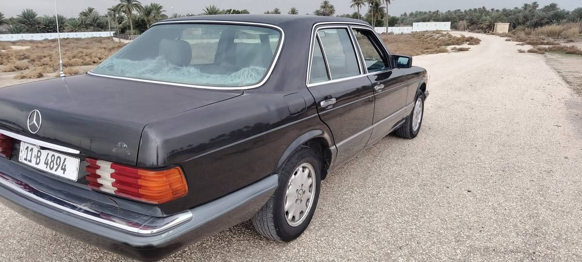 مارسدس جانبو 
مديل 90بغداد مشروع وطني سنوية جديده 
داخل جلد بلادي 
محرك بطة 2ونص لة شلعة فول بيها 
منظومة بريك جديدة ادامة عامة 
السعر 55
***********
