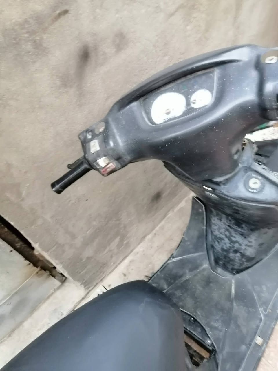 دراجه للبيع السعر خاص ***********
