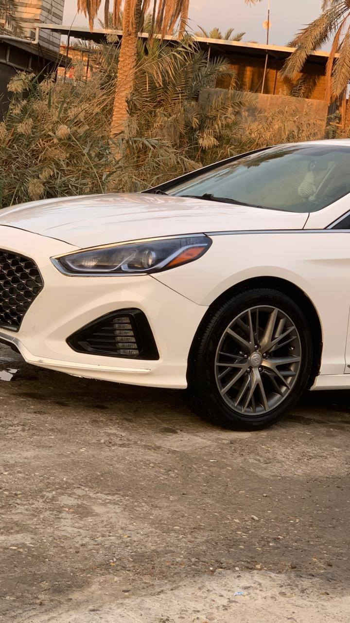 سلام عليكم للبيع سوناتا 2018 وارد امريكي بنيد فقط رقم  ذي قار سياره جديده وجاهزه تخم  تاير حداده توب مال جناي السعر 135 وبيه مجال مكاني بصره قضاء المدينه *********** مكلف بلنشر
