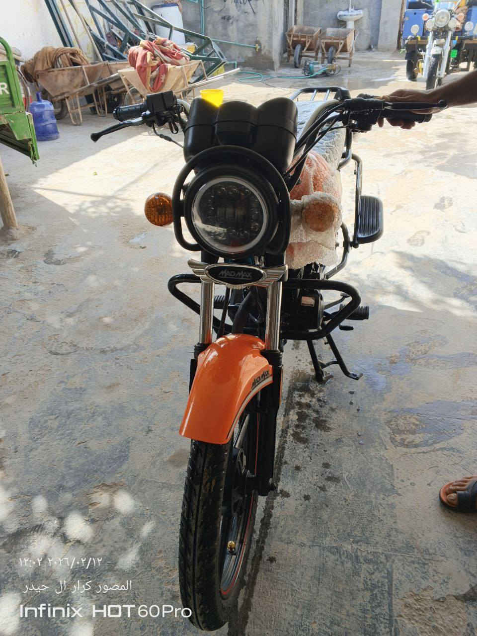 سلام عليكم دراجه دايون نفخ
موديل 2026مكفوله كفاله عامه 
الدراجه سكنر دراجه باسمي مامشتريه من واحد 
مشتري من المعرض دراجه شغاله كلشي 
برغي مامفتوح تعال وافحص احلى من الصوره 
مكينه شرط النعومه تايرات تخم جديد 
المكان كربلاء المقدسة 
حي العسكري قرب مركز العسكري 
الاسفسار على رقم غير متواجد فيس 
***********
