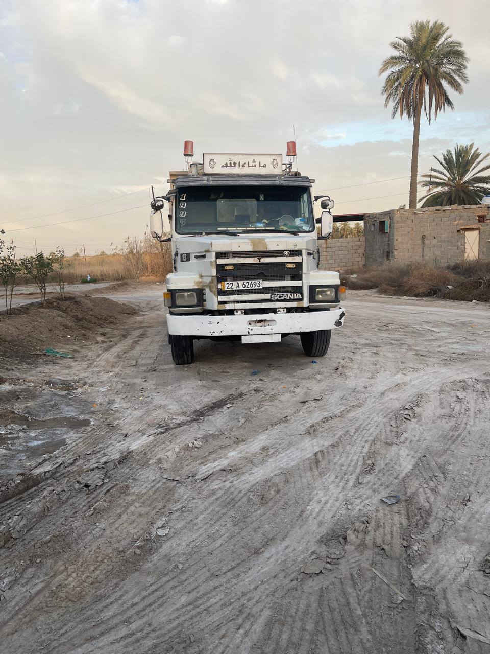 السلام عليكم  سكانيه البيع موديل 1995 مكينه 13 سوده كير 3/3   ‏‏‪***********‬‏
