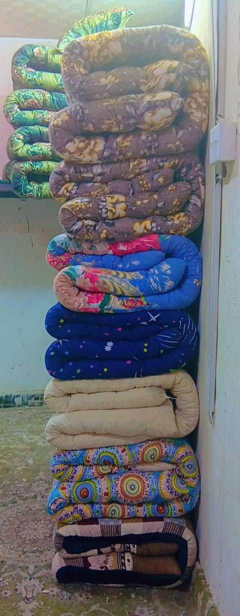 ندافه ومفروشات الزهراء   جانب من أعمالنا أليوم تجديد وأعاده وعمل جودليات مع إضافه قماش شلتات خام وجه للتواصل الاتصال بلرقم ‎***********  او مراسله الصفحه يوجد خدمه توصيل  لاستلام المفروشات وتجديدها
