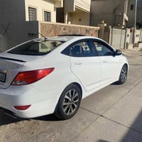 بسم الله الرحمن الرحيم  سياره للبيع   اكسنت 2016  فول مواصفات  وارد خل...