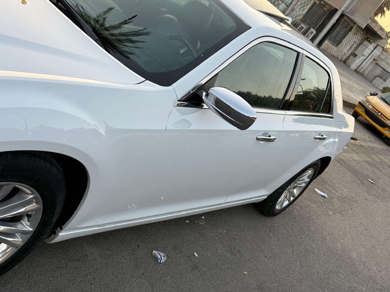 السلام عليكم
اوباما وارد امريكي 2016 معلايه 2022 كلين تايتل السياره حيل جديده  كفاله عامه بدون صبغ بدون حادث  حتى دعاميات بشرط السياره حلوه و دينار واحد متصرف عليها  جاهزه من كل نواحي 

ماشيه 140                 ***********

المواصفات         السعر 240

 بصمه  

بانوراما

تشغيل عن بعد 

كشنات اماميه تدفئة تبريد 

كشن خلفي تدفئه 

تحكمات أستيرن 

مري هيتر 

مري قلاب 

تبريد قطعتين

كشن خزن 

ستيرن كهرباء 

ستيرن تدفئة

 

وباقي مواصفات ال C المعروفه رقم بغداد
