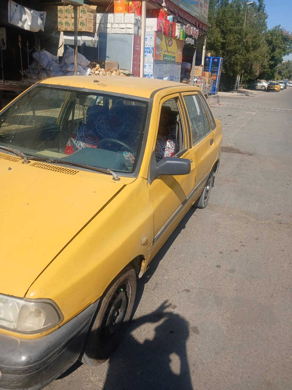 السلام عليكم سايبة 11 للبيع رقم ألماني بغداد السيارة نقصها فقط صدر/ ( مكينة جديده كير جديد راديتر جديد عبوة كاملة فيت بم جديد أيسي بلكات كله جديد صار أسبوع من شديتهن ) سنوية عظم عاج مستمسكات صاحب السيارة موجوده هيئه وغرامات عليك أبيعلك هيج سيارة مال شغل خير من ألله السعر 13 ورقة أتصل وبيك خير وأدلل *********** مكاني بجميلة
