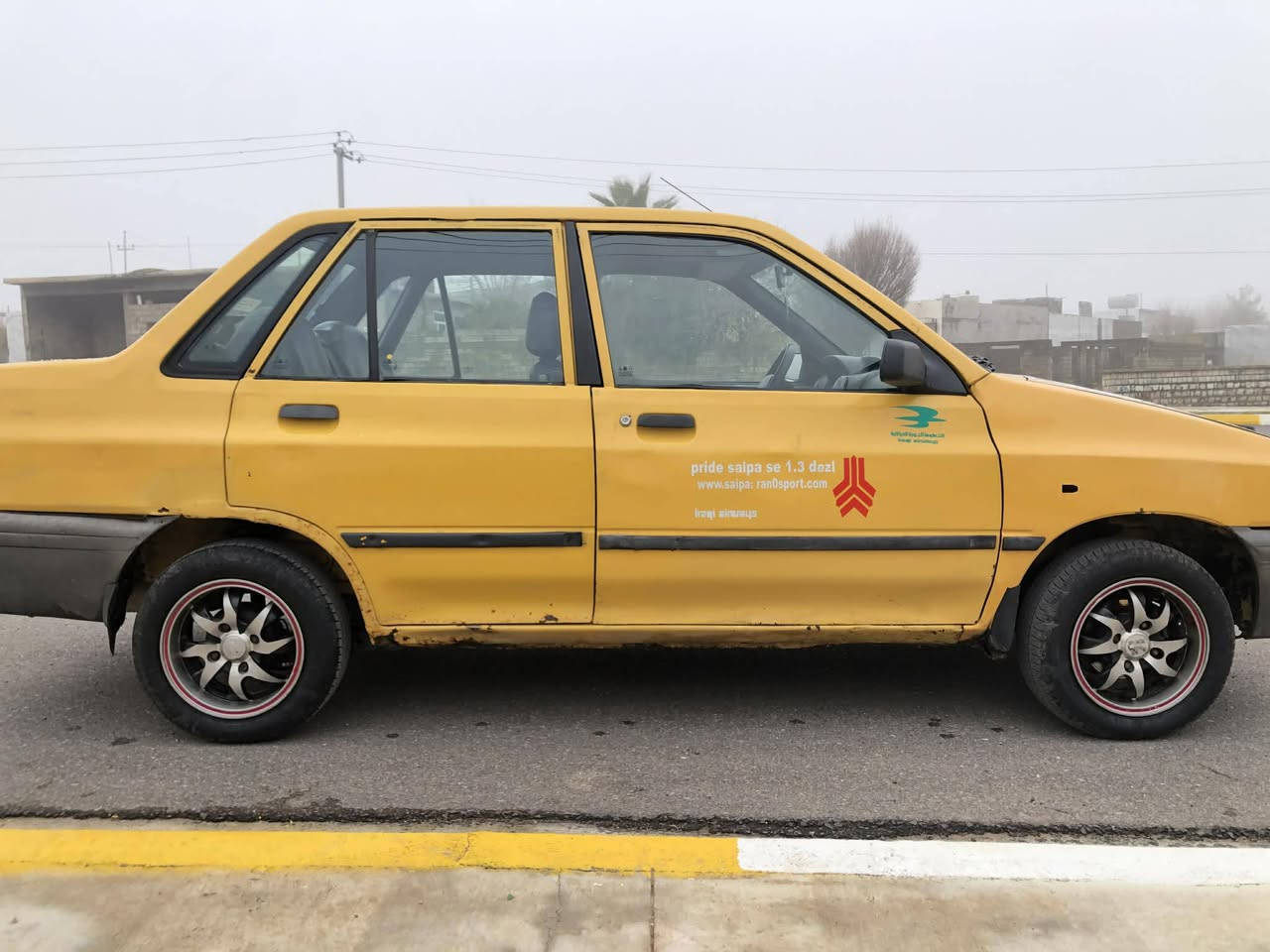 سەرتا بەناوی خوای گەورە
 سایپا بۆ مۆدیل ۲۰۱۲  فرۆشتن بەس ماشاءالله ئەوی 
 سەنەوی لەگەلە 
سەیارەکە  ناو دەری زۆر جوان و پاکە 
مەکینەی بەشەرتی فیتەر گێڕەکەی زەردەی تیایە
چوار تایەو ویلی تازە 
بەنزین هەر زۆر کەم دەخوات ماڵی فەقیرە
چوار تایە و ویلی تازە 
گەرمی مەزبووت
سەیارەکە ماڵی دۆستە
ژمارە تەلەفون  ***********
