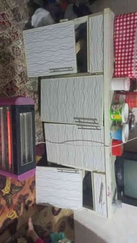 كونتر للبيع قطعتين نضيف حيل سعر 125 بي مجال  الرقم 07769100943 بي وتسا...