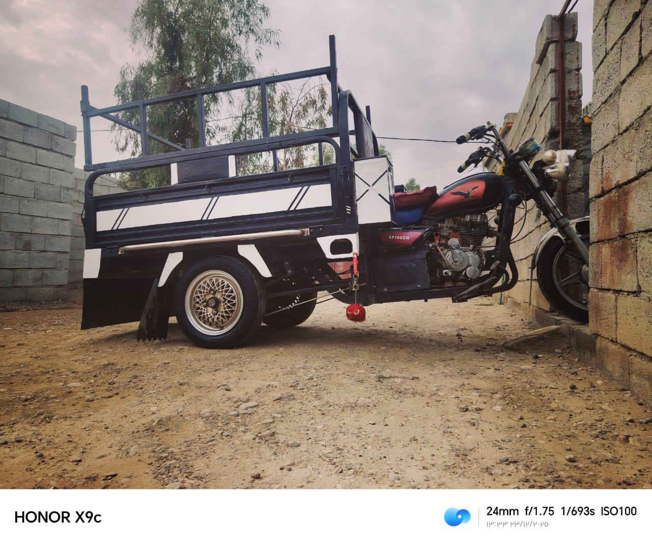 السلام وعليكم
ستوته للبيع موديل 18 
كامله بس بيهاا {باجات} مكاني حمرين
***********
