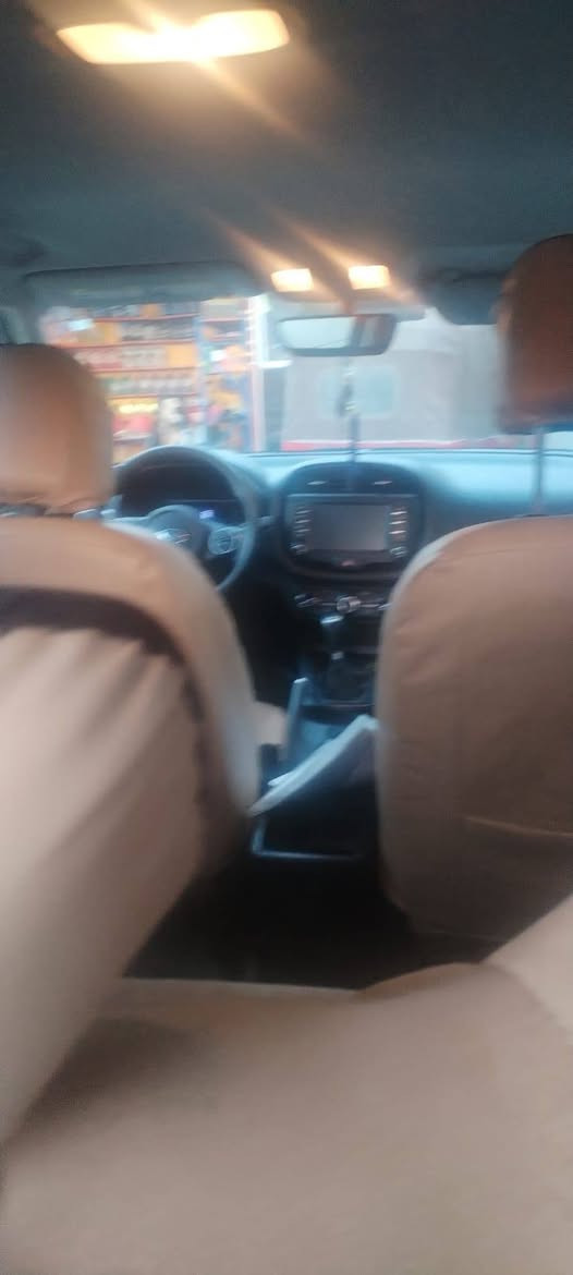 كيا سول 2021 وارد امريكي كير عادي ايرباكات ما طاكه باسمي مكاني بصره السياره ماشيه 65 السعر 125 قابل للتفاوض للتواصل ***********
