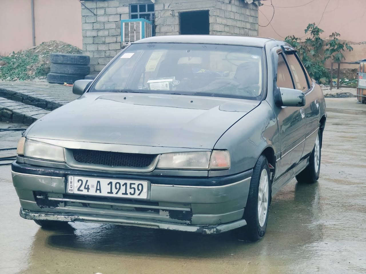 السلام عليكم
للبيع اوبل فگترا موديل 90

بأسمي رقم دهوك
هزه جديده سنويه لل 2031
سياره جاهزه وجديده
گير محرك طخم تاير باتري كله شرط
السعر 36ومجال بصيط للشراي ويدلل
الرقم ***********

