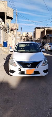 نيسان صني ٢٠٢١ هندي ماشية ١٨٠ نضيفة جدا بيها (نص باب جهة السائق صبغ)  ...