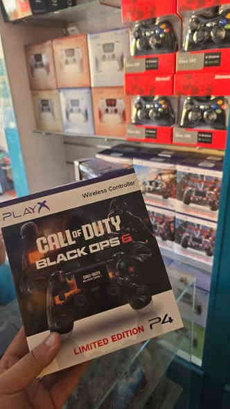 جوستك بلي فور شبه اصلي ٣٥
جوستك ام جنطه مع كيبل اصلي وميداليه ١٥
جوستك تجاري درجه اولى ١٢ الف
جوستك تجاري عادي ب٩ الف 
توصيل كافه المحافظات العنوان نجف كوفه فلكه حبيب الرعاش الرقم *********** النجف
