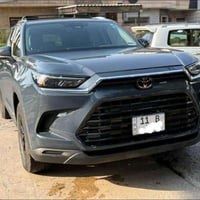 🚗 تويوتا كــراند هايــلاندر | موديل 2024 – فئة XLE هايبرد 🔋✨ قوة الهاي...