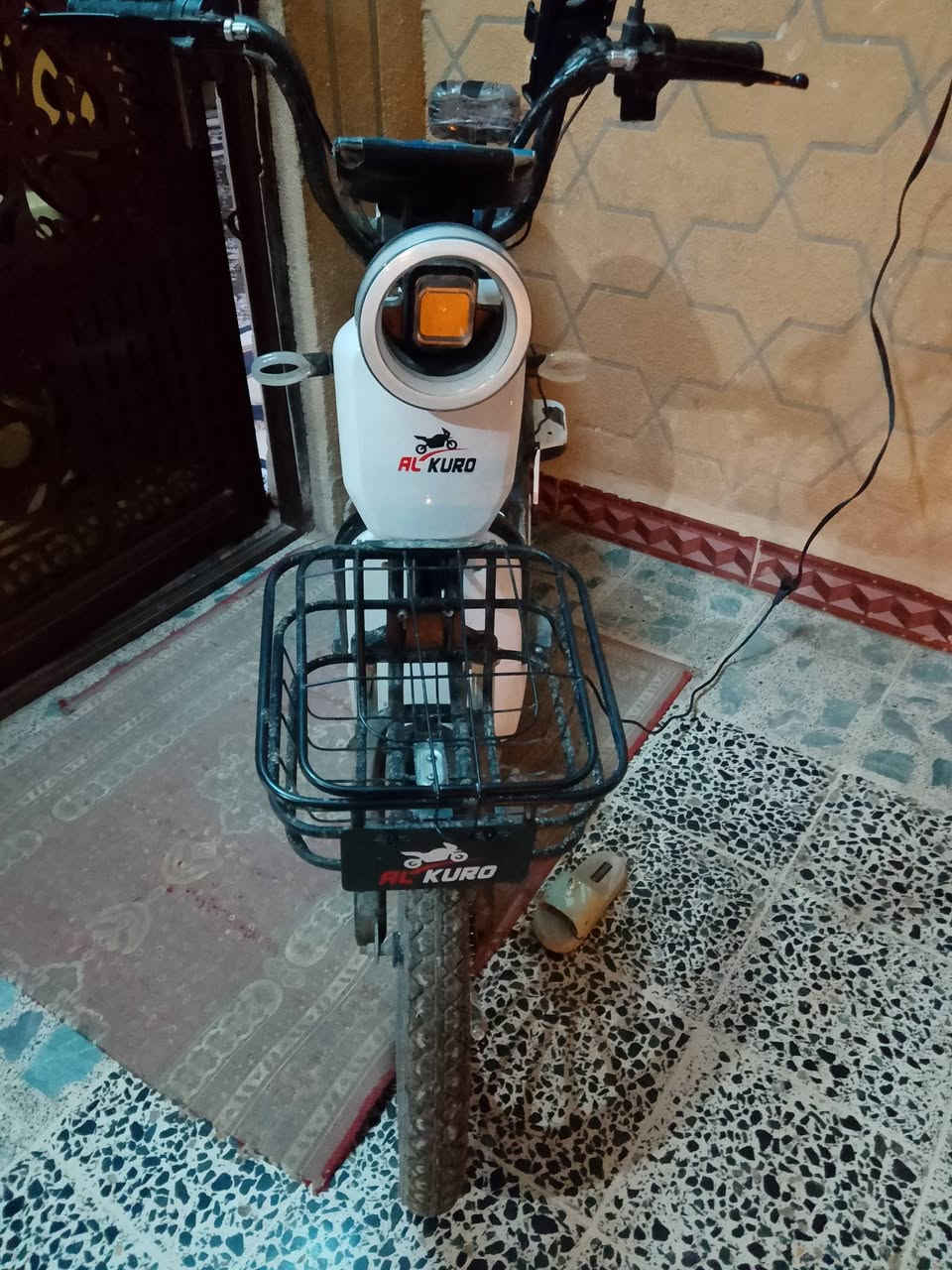 السلام عليكم باسكيل شحن جديد كامل مواصفات *********** السعر 350 بي مجال ل جناي
