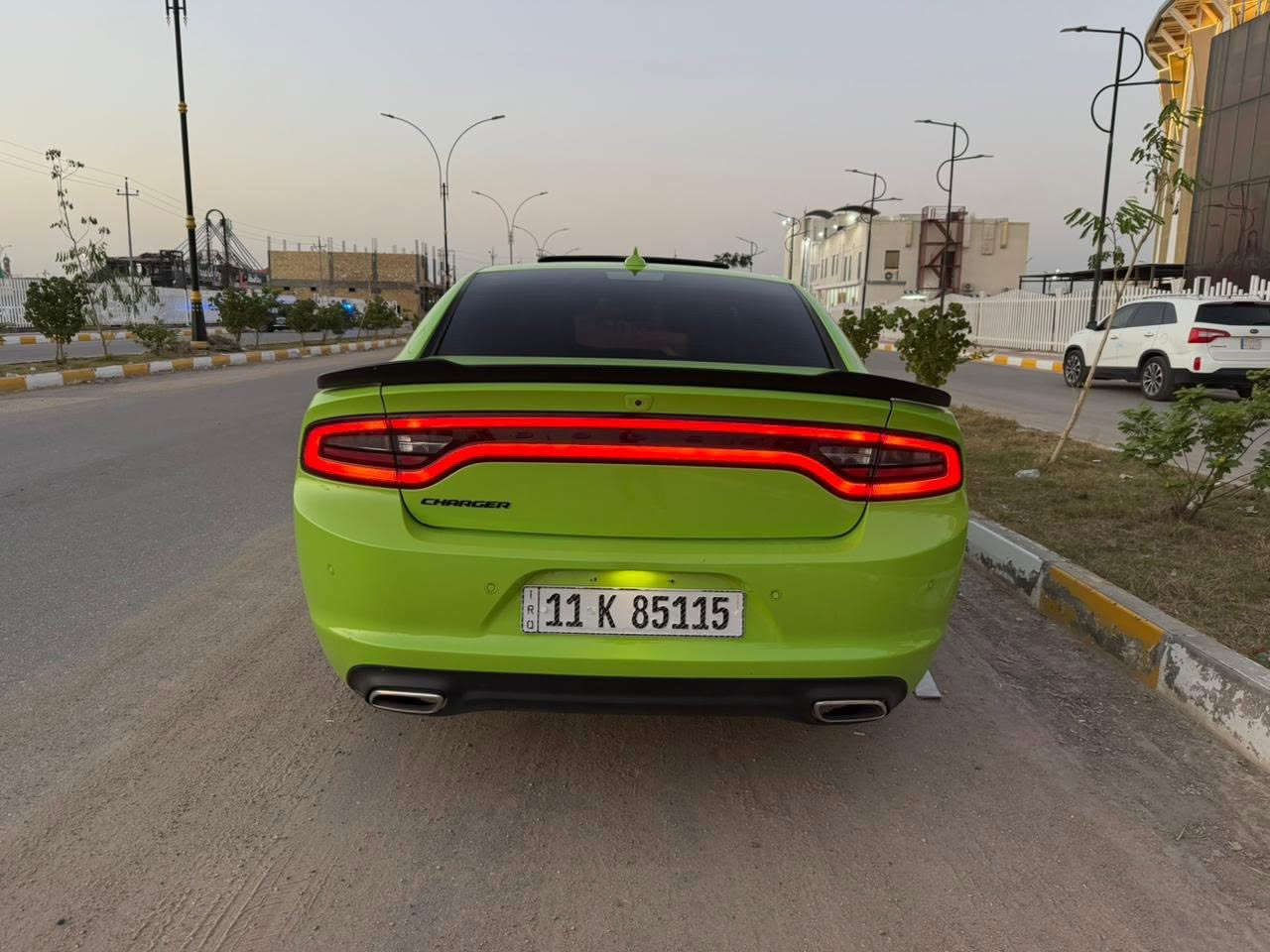 جارجر 2023 اصل رقم بغداد باسمي السيارة فوول مواصفات 
اعلى فئة السيارة تقرير مياه امطار 
رادار امامي ، خلفي 
فتحه 
خزن ميموري
استيرن كهربائي 
كراسي جلد
تدفئة تبريد كراسي 
السيارة ماشية 11 الف فقط
مكان السيارة ناصرية 
***********
