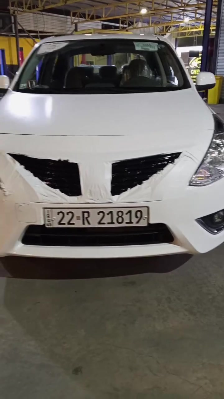 صني ابو البليته زركه موتيل 25 بيه بارت كما موضح بلمنشور والباقي مكفول ماشيه 18الف وقلبل لزياته ملاحضه سياره متوشمه كامل سعر 120 رقم الهاتف *********** عنوان البصرة القبله سوك الجبير
