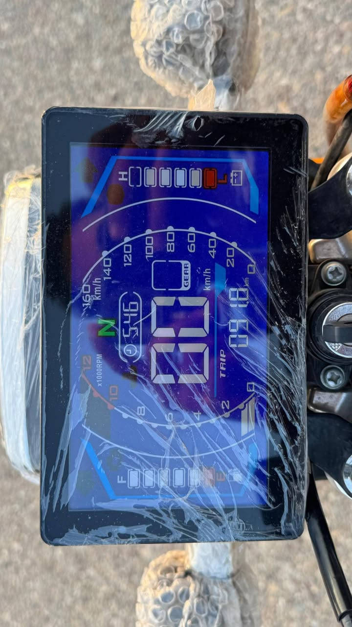 السلام عليكم دراجه سولنك موديل 25 الدراجه كفاله عامه تجي تفحص وشوف مكان الرمادي سجاريه ولمعرفه السعر اتصل على هذا الرقم ***********
