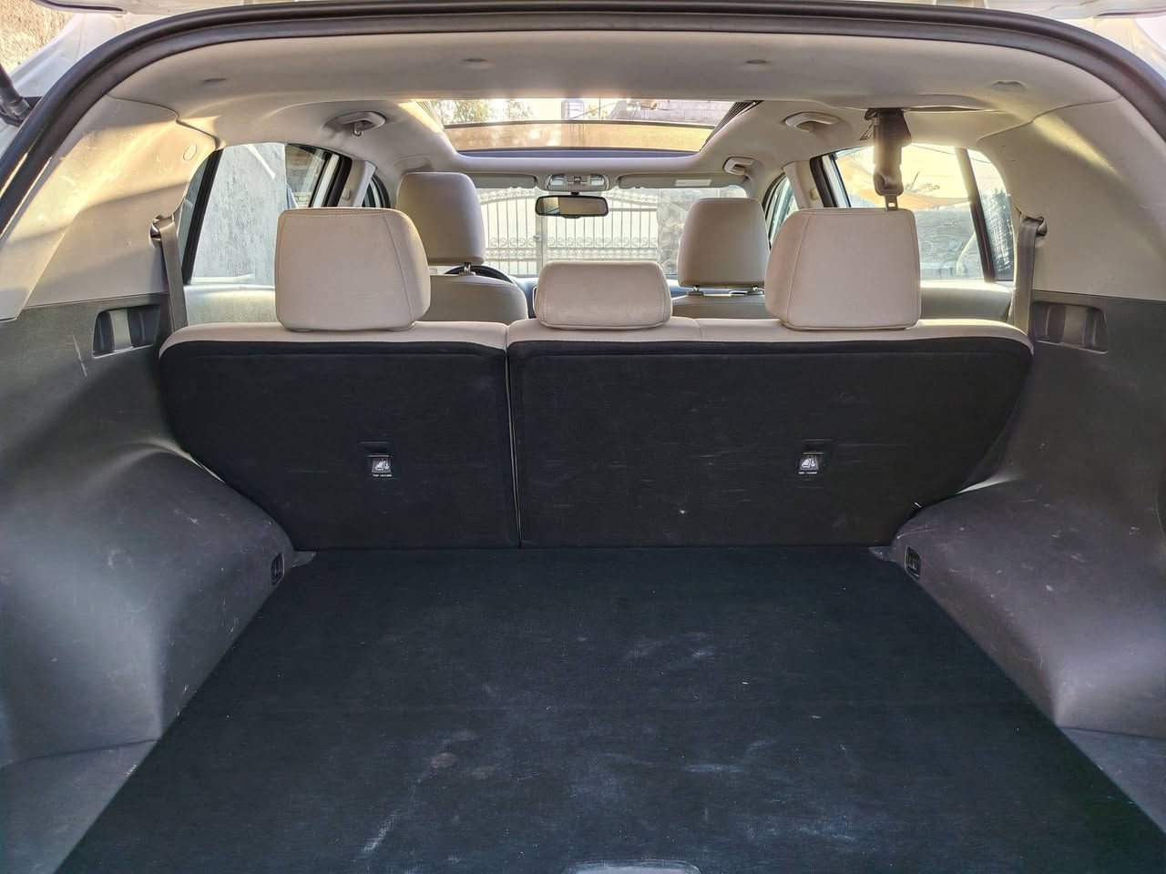 سبورتج موديل ٢٠١٨ رقم سليمانيه جديده بدون حادث نضيفه جدن بيهه بارد قليل مواصفات اعتياديه مكان بغداد دوره *********** سعر ١٧٥ وبي مجال
