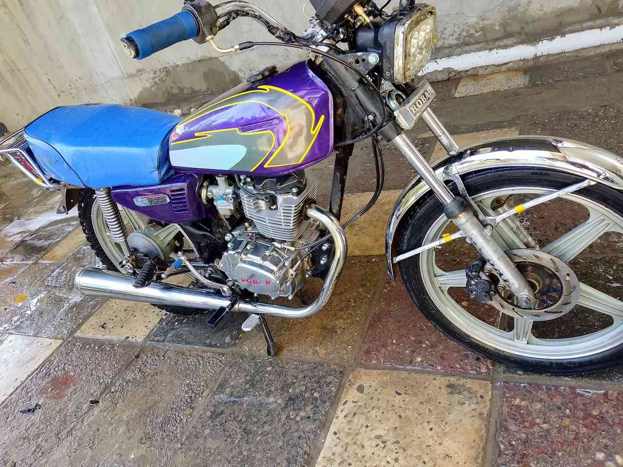 سلام عليكم دراجة  للبيع رابار موديل 2015  لايت عالي ناصي كيج كلة شغال السعر 250 بي مجال لشراية :رقم ***********
