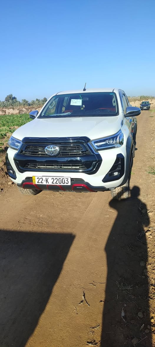 السلام عليكم 
 لبيع هايلوكس 2025 TRD رقم اربيل تحويل ثاني يوم مواصفات 6 سلندر 4000 ماشية 15 الف  كاميرا خلفية حساس امامي خلفي كشن تبريد نقطة عمياء بصمه تشغيل وابواب وباقي المواصفات المعروفة سيارة كفالة عامة حتى من الشخط مكاني بابل مشروع المسيب السعر 425 لاستفسار ***********
