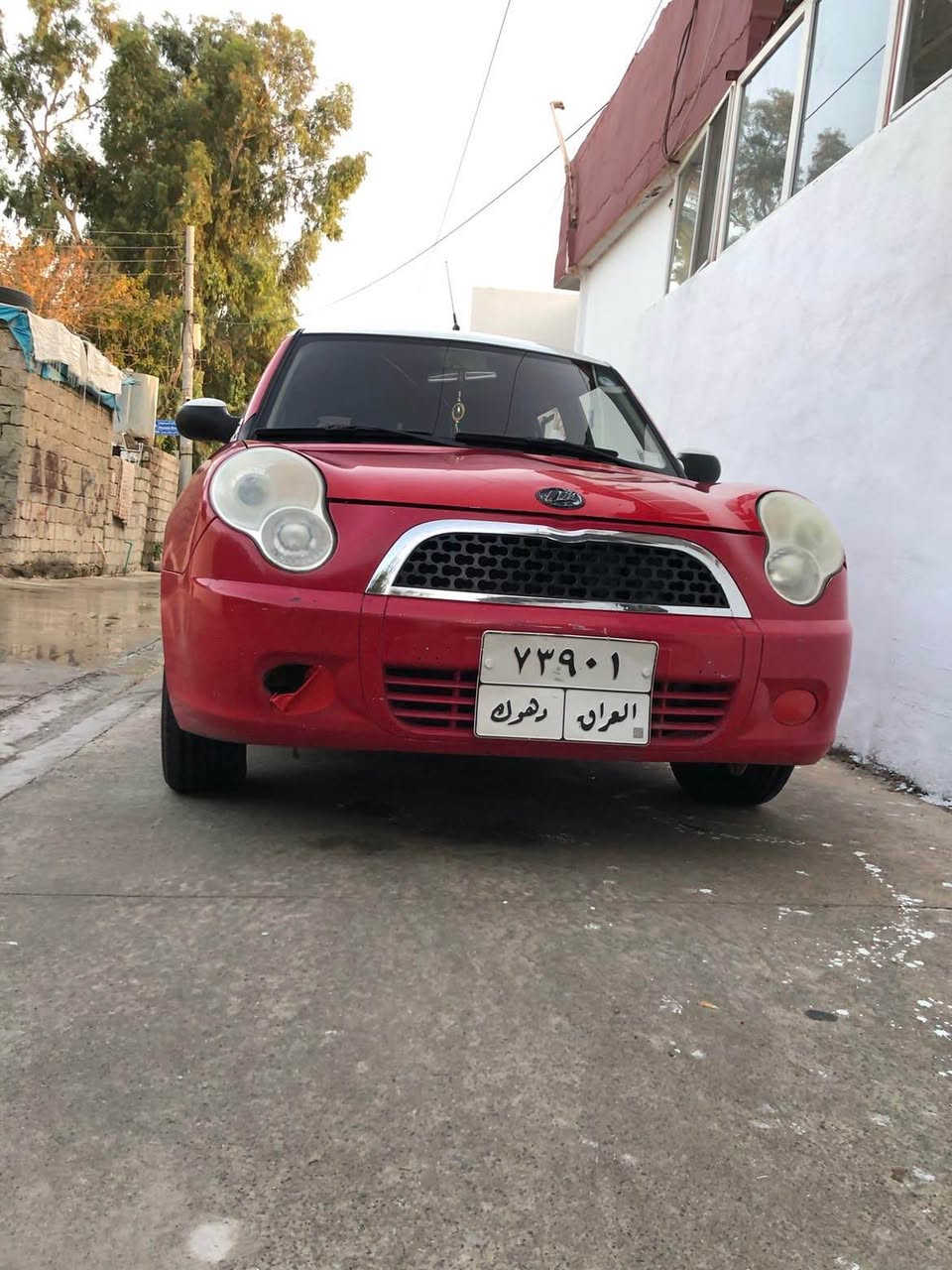 سياره ليفان موديل 2013كير عادي رقم دهوك  سياره نضيفة  بها وكاله غرامه 400الف و اقل سياره بيها بخ بدون ضربة سعر بيع 38 بها مجل مكان سيارة دهوك مالتا رقم صاحب سياره 
*********** دهوك, العراق
