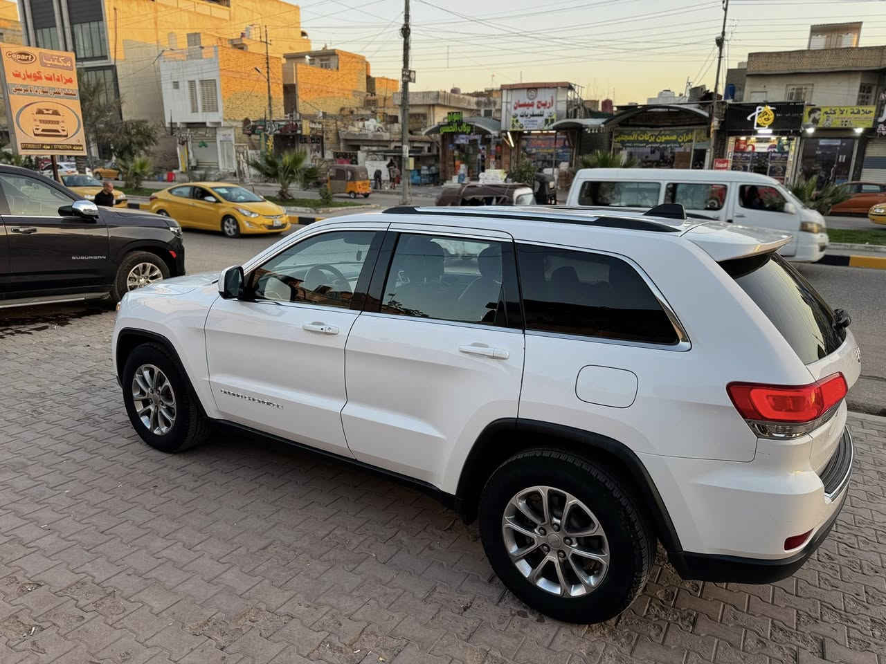 #كوبارت_ميسان_الاقدم_في_ميسان
جيب كراند شيروكي 2015 لاريدو 
__________________________________________
مكينة V6 3.6 المرغوب VVT ✅
#ميسان_العماره #القطاع_شارع_نعمة_الريفي
صور الضرر واضحة بالمنشور ✅
مرقم ميسان تحويل ثاني يوم✅
#سعر_مناسب 205 فقط✅
#للاستفسار__والتواصل***********
