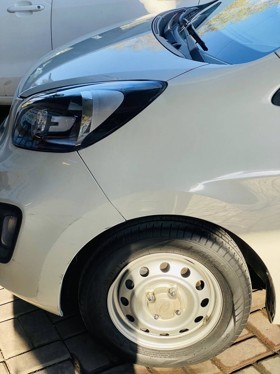 سلام عليكم بيكانتو سعر مناسب جدا 2015 رقم بغداد تحويل مباشر ب اسم بنيه بدون لا حادث ولا صبغ تخم تاير قبل كم يوم باتري جديد صدر امامي خلفي كير محرك كلشي بيه جاهز بدون نقص وموضحه بصور مكانه بغداد البياع سعره قفل 88 ورقه مابيه ولا سنت اي استفسار ***********
