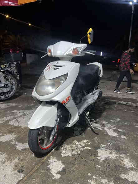 سكانس للبيع مكاني بغداد الشعله البيضه نوزل والسوده كابريتر رياضيه بلاديه مصارله شهرين من نازله 
***********
فيس مامتواجد وتساب واتصال فقط
