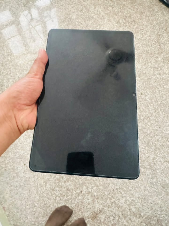 ايباد هونر x8بي بس شاشه عاطله
السعر 60 
 ***********
